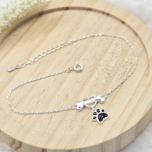 Pulseira de prata 925 com pingente coração com ossinha e patinha - Imagem 4
