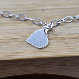 Pulseira de prata 925 com pingente mini coração chapinha - Imagem 5