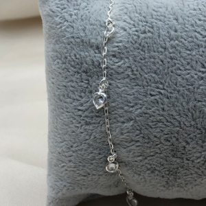 Pulseira de prata 925 elo cadeado com pingente ponto de luz redondo e coração De Prata - Imagem 4