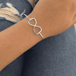 Bracelete Liso Dois Triângulos Arrebondados 2,5gr