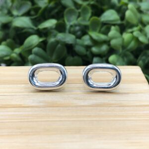 Brinco de prata 925 oval abaulado vazado