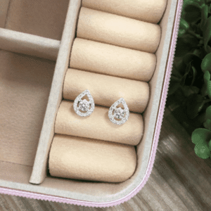 Brinco Gota Zircônia com Borda Cravejada