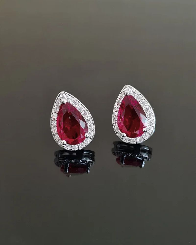 Brinco Micro Zircônia de Gota 1cm 1,5gr