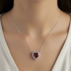 Corrente de prata 925 com pingente coração vermelho com borda cravejada