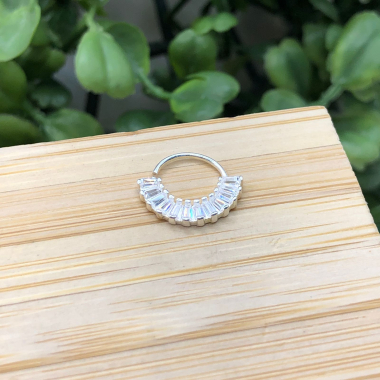 Piercing Furo Septo Argola com Detalhes em Pedra - Imagem 10