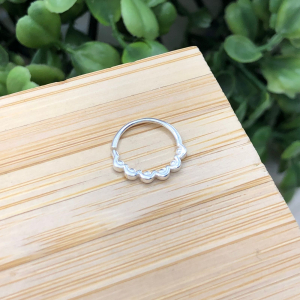 Piercing Furo Argola Detalhada - Imagem 9