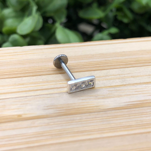 Piercing Furo Cravejado - Imagem 10