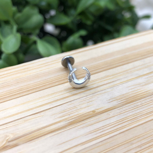 Piercing Furo Lua Cravejado - Imagem 9