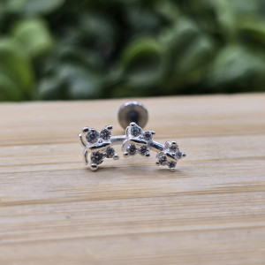 Piercing de prata 925 três borboletas cravejadas para hélix, tragus, lóbulo e tash rock - Imagem 9