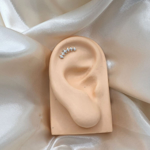 Piercing Furo Labret com Zircônia - Imagem 11