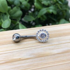 Piercing Redondo Cravejado com Ponto de Luz De Prata